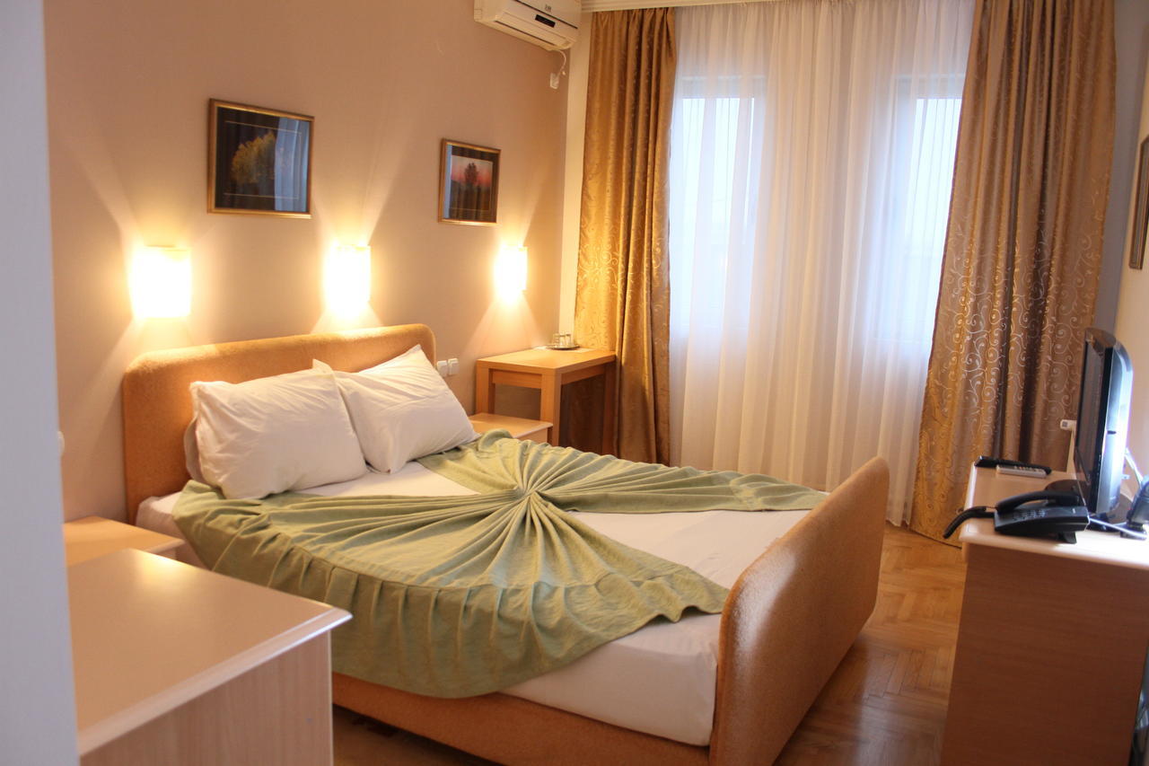 Hotel Dragovic Smederevo Zimmer foto